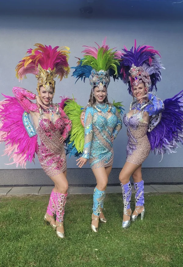 Tancerki samby 100% Samba Show
